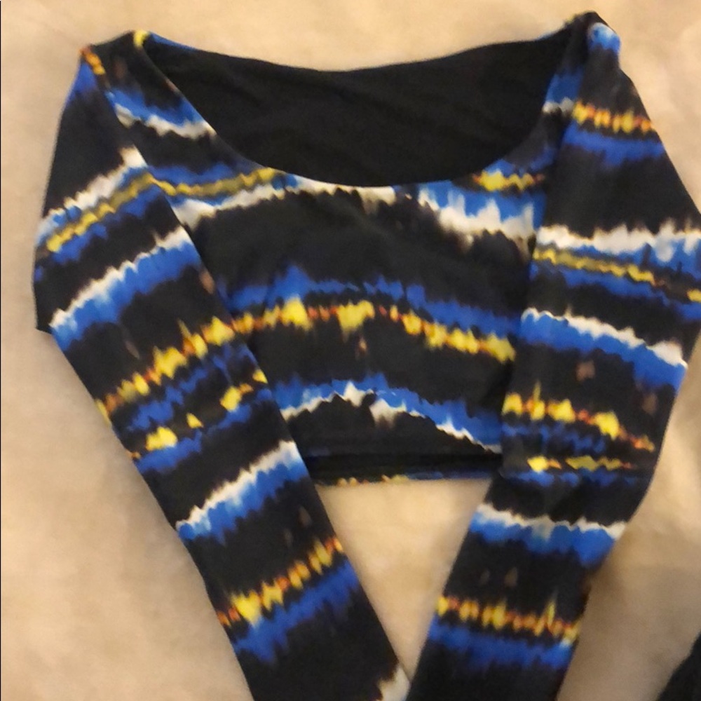 Cropped top